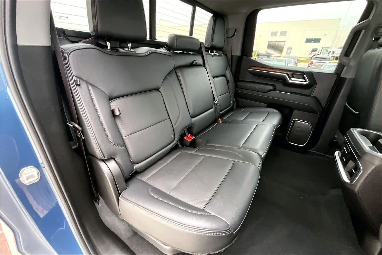 Used 2024 Downpour Metallic GMC Denali image 18