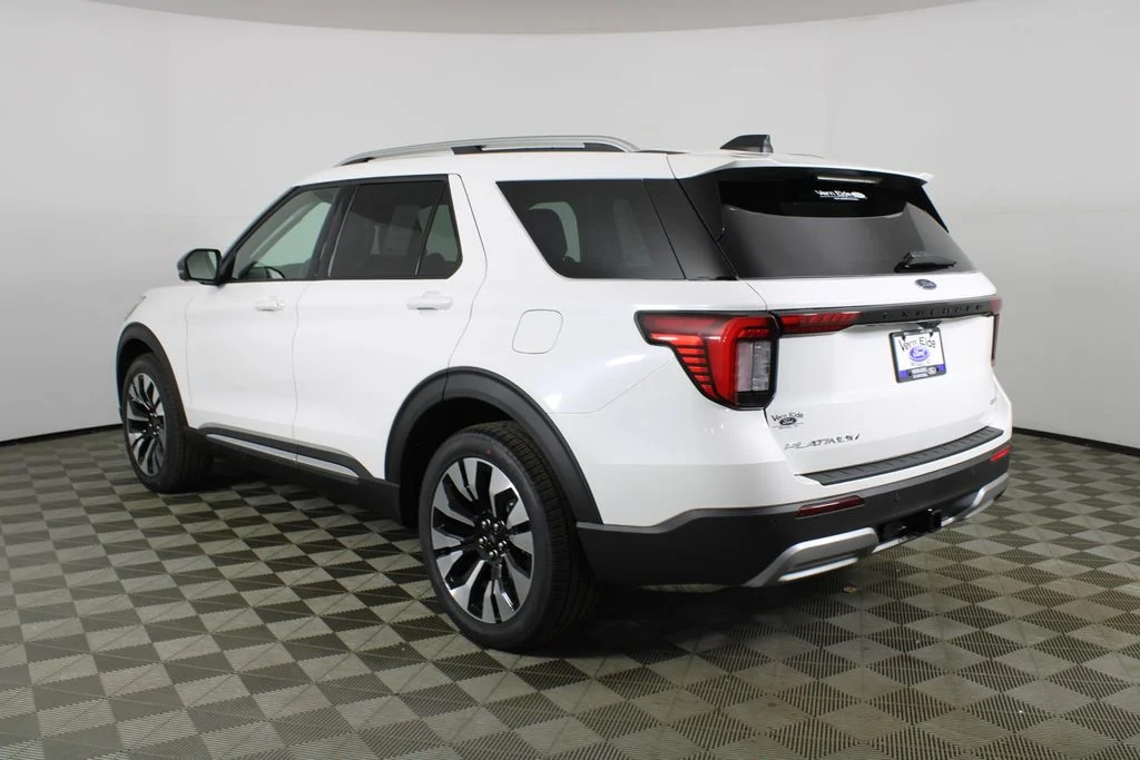 New 2026 White Ford Platinum image 4