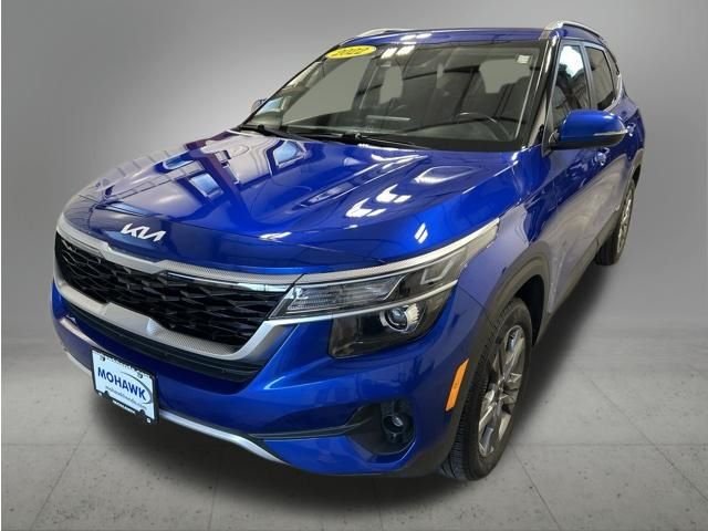 Used 2022 Neptune Blue Kia S image 1