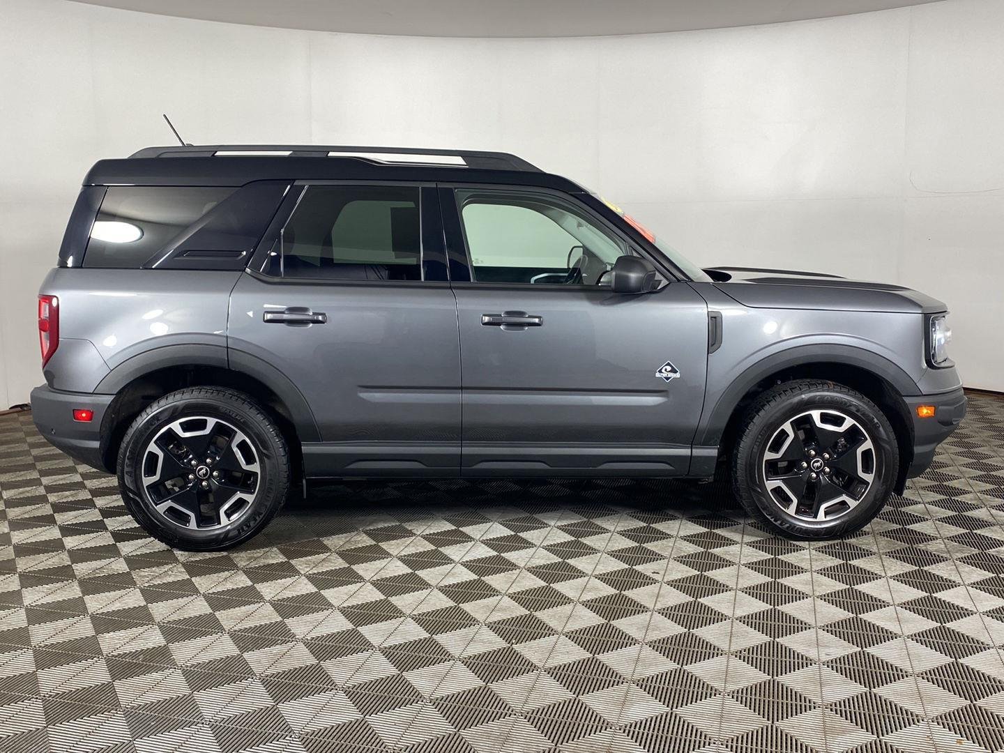 Used 2021 Carbonized Gray Ford Outer Banks image 4