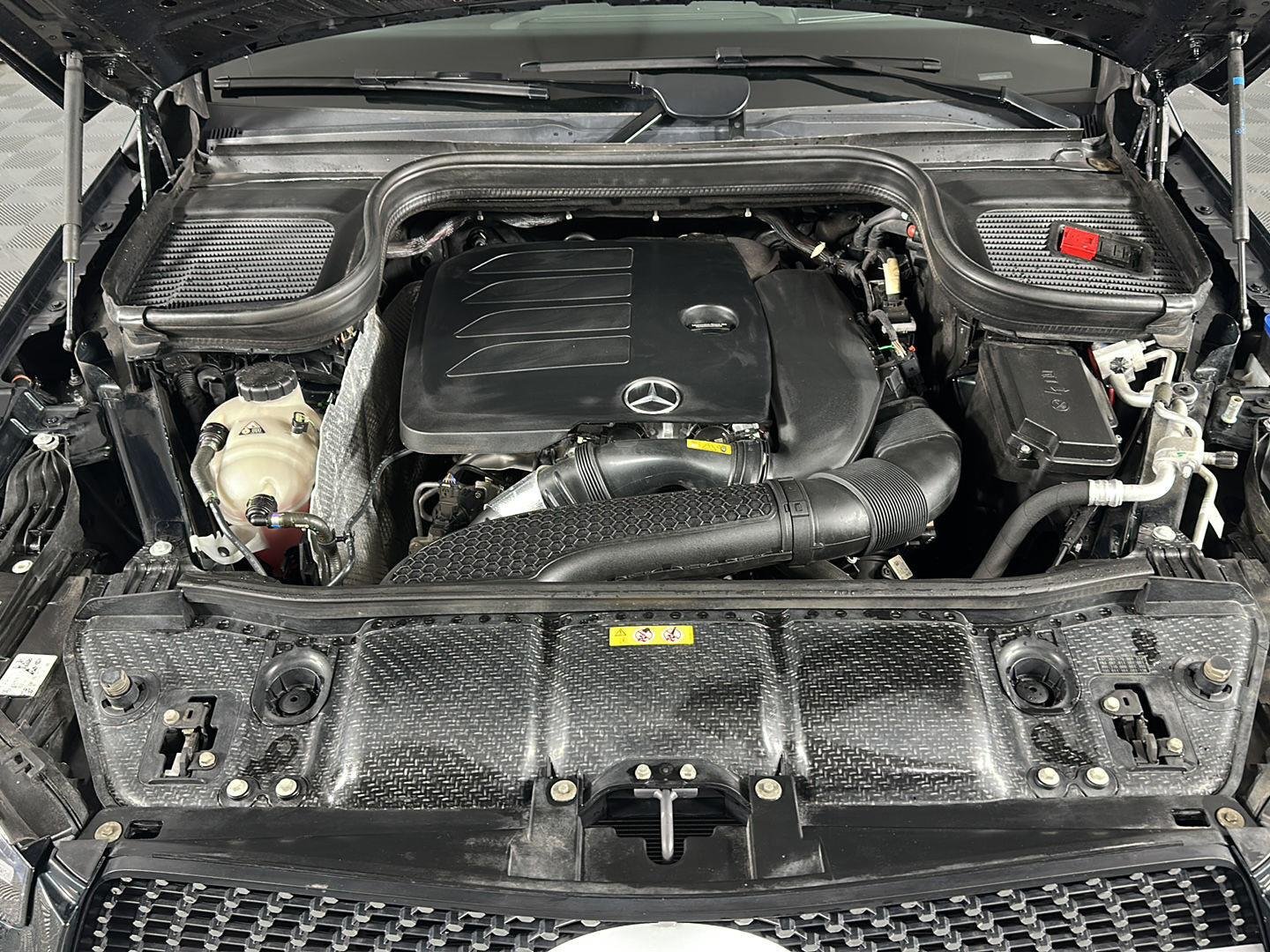 Used 2023  Mercedes-Benz GLE 350 image 2