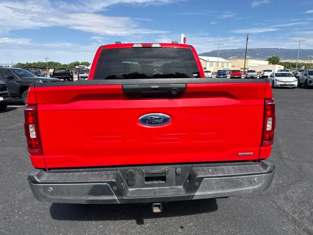 Used 2022 Race Red Ford XLT image 11