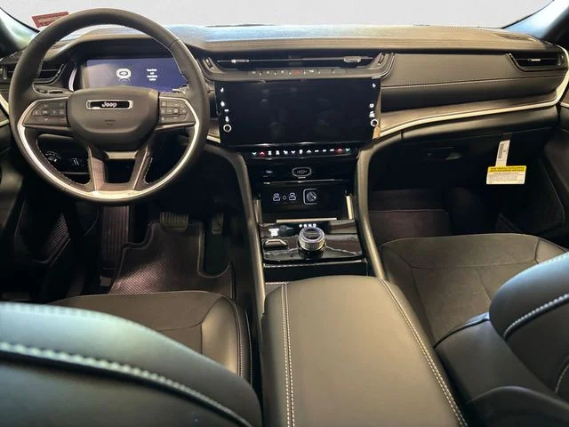 New 2026 White Jeep Altitude image 11