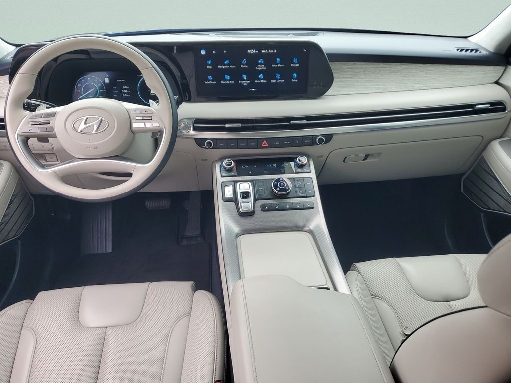Used 2024 White Hyundai Calligraphy image 11