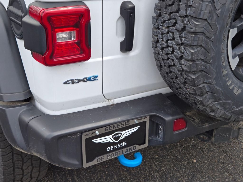 Used 2024 Bright White Clearcoat Jeep Rubicon 4xe image 15