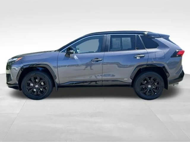 Certified Used 2024  Toyota XSE image 2
