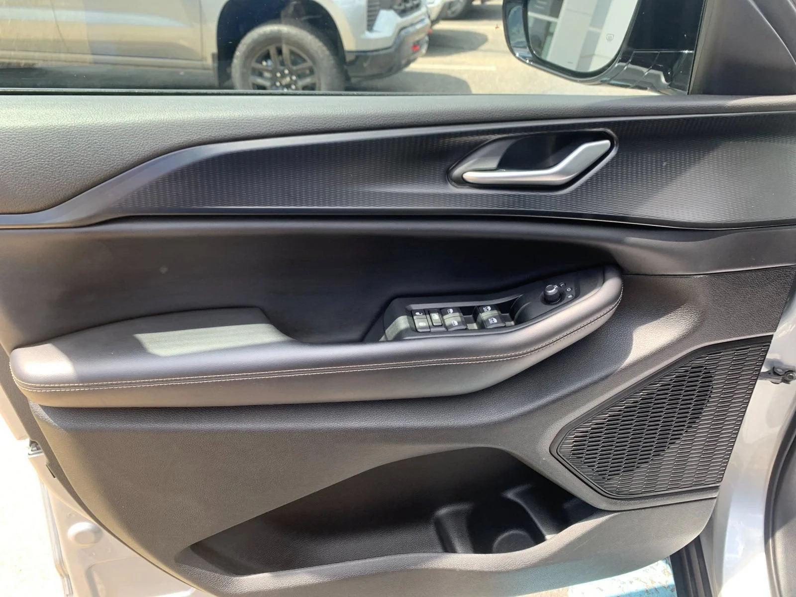 2023 Jeep Grand Cherokee Altitude - Photo 11