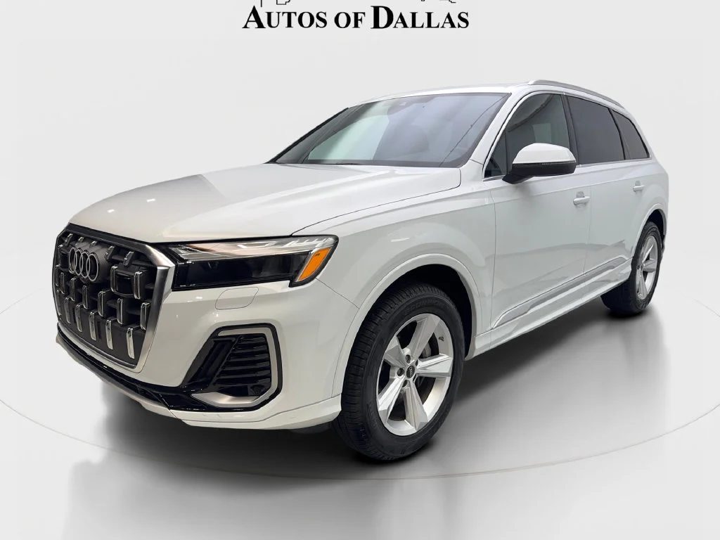 Used 2025 White Audi 45 Premium image 3