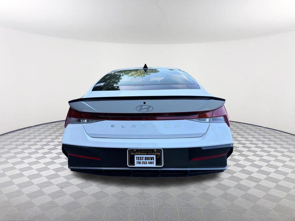 New 2026 White Hyundai SEL Sport image 6