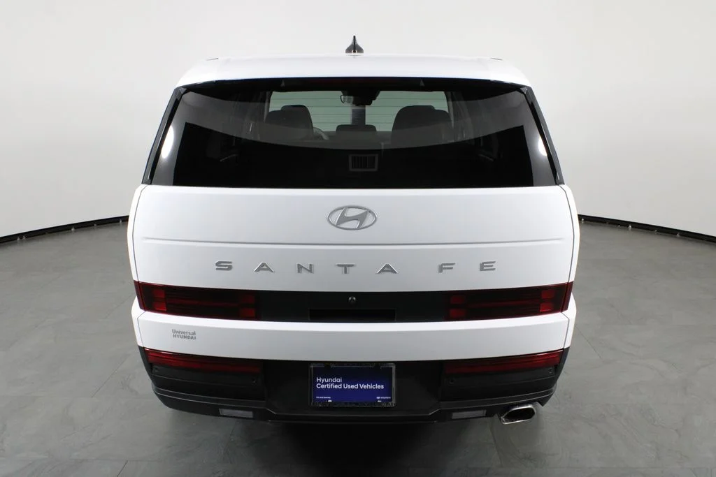 Used 2026 White Hyundai SE image 11