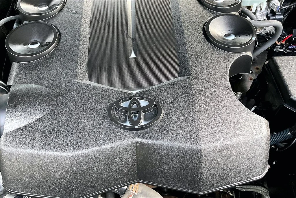 Used 2018 Gray Toyota Limited image 34