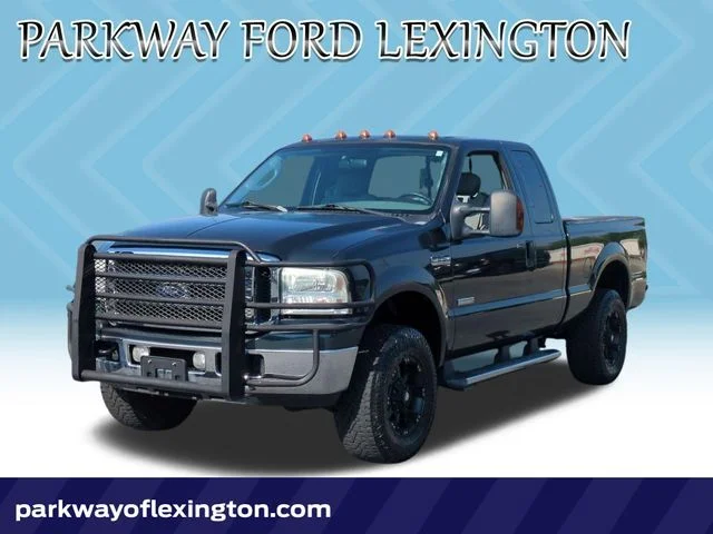 Used 2006  Ford XLT image 1