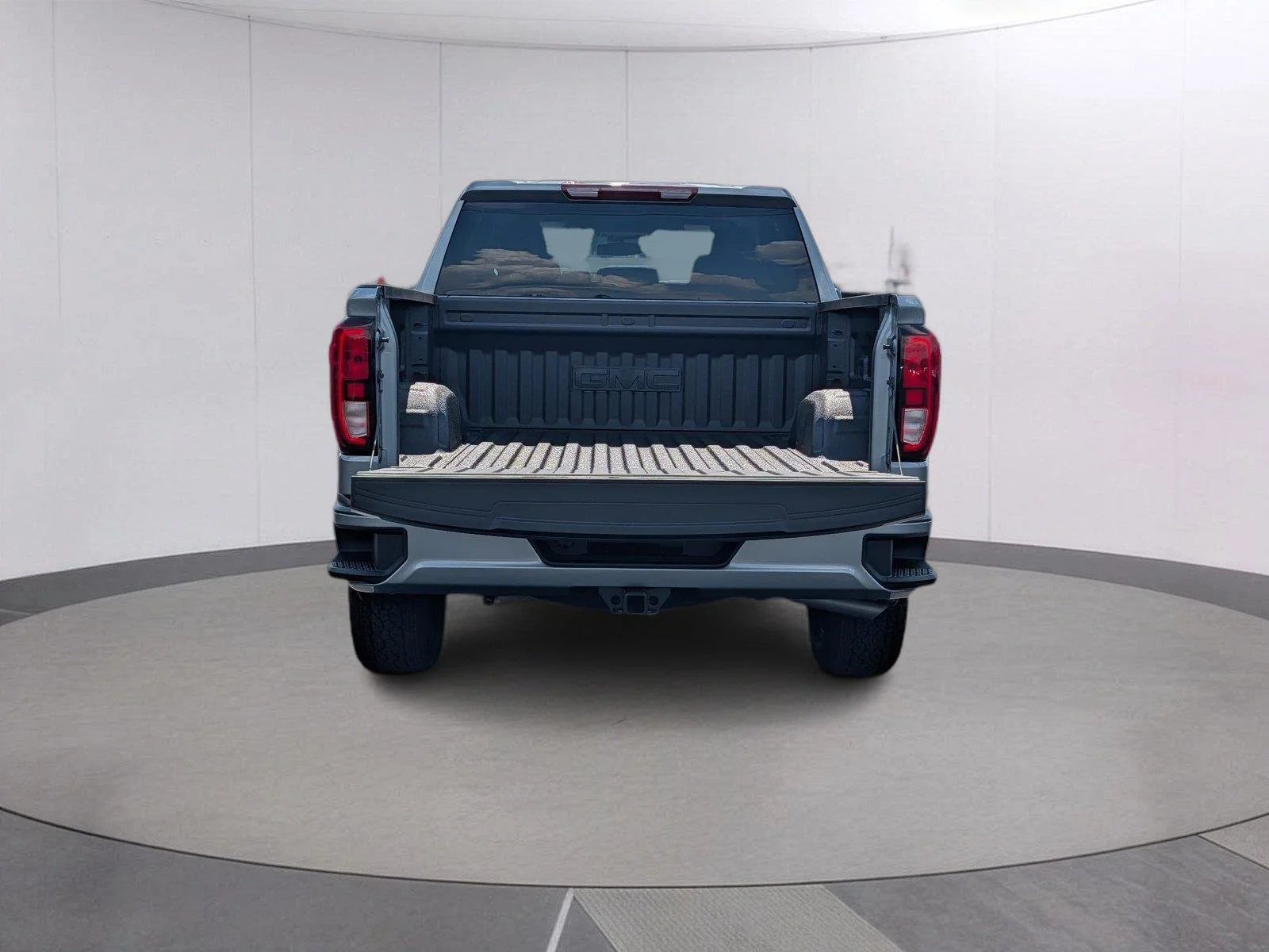 New 2026 Sterling Metallic GMC Elevation image 5