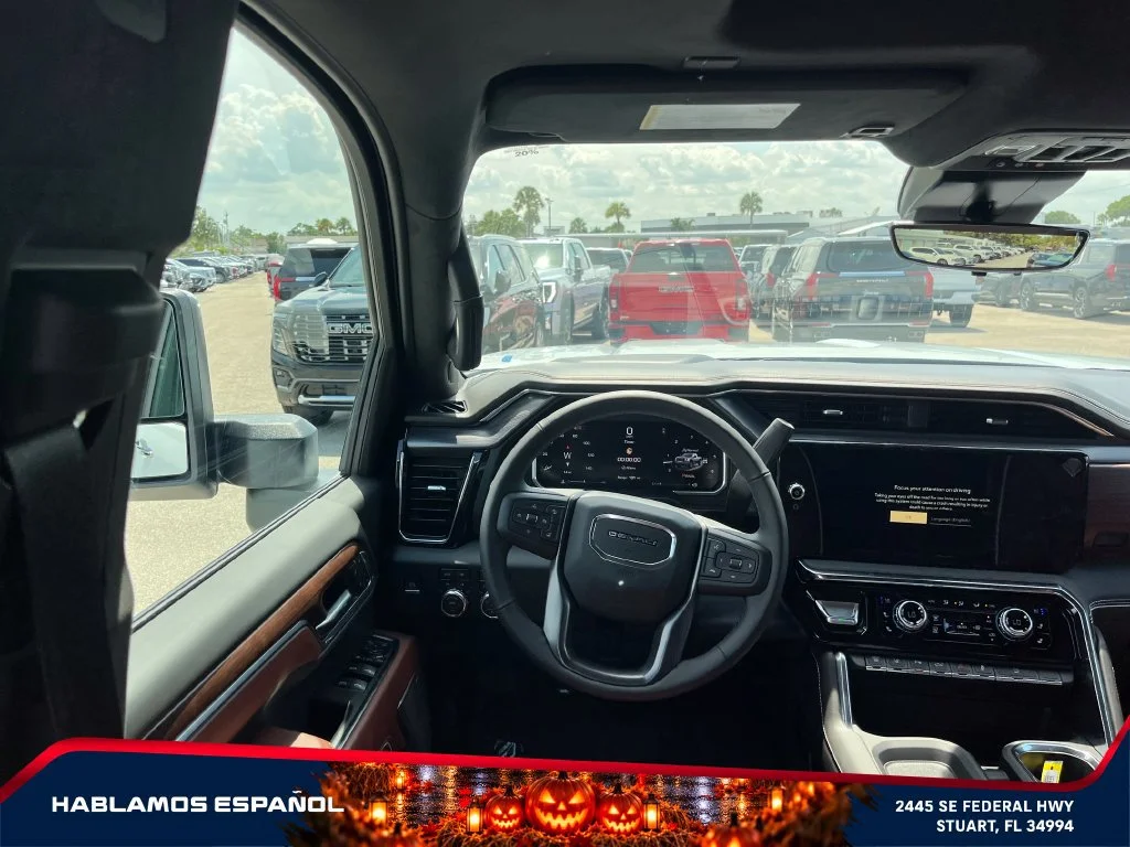 New 2026 Glacier White Tricoat GMC Denali Ultimate image 13