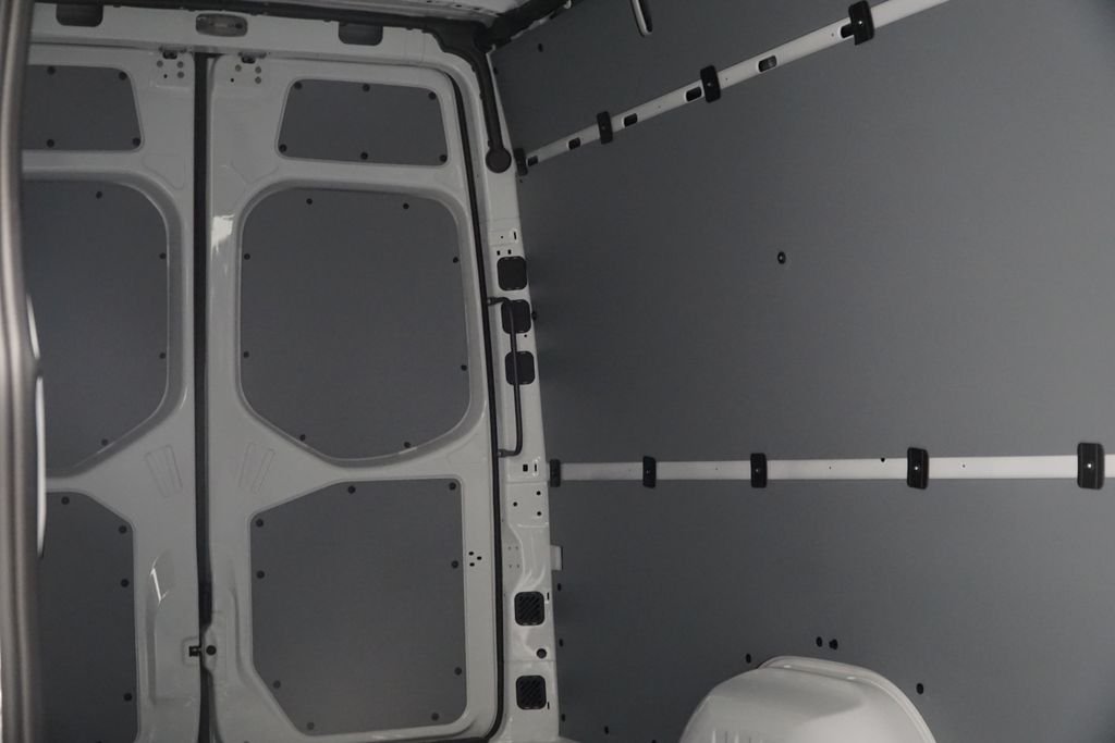 New 2025 Arctic White Mercedes-Benz Cargo 170 WB image 9