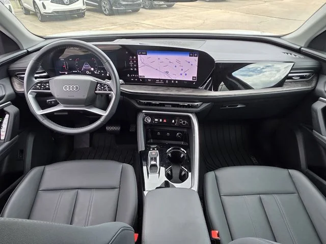 Used 2025 Glacier White Audi 2.0T Premium Plus image 9