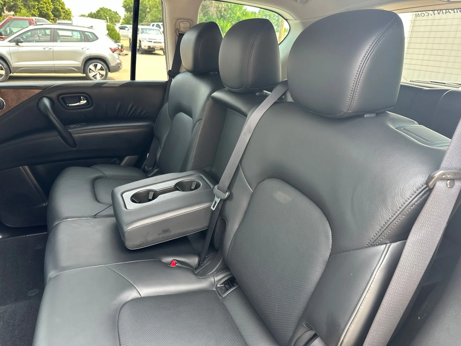 Used 2023 Blue Nissan SL image 25