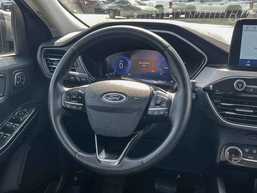 Used 2022 Gray Ford SEL image 14