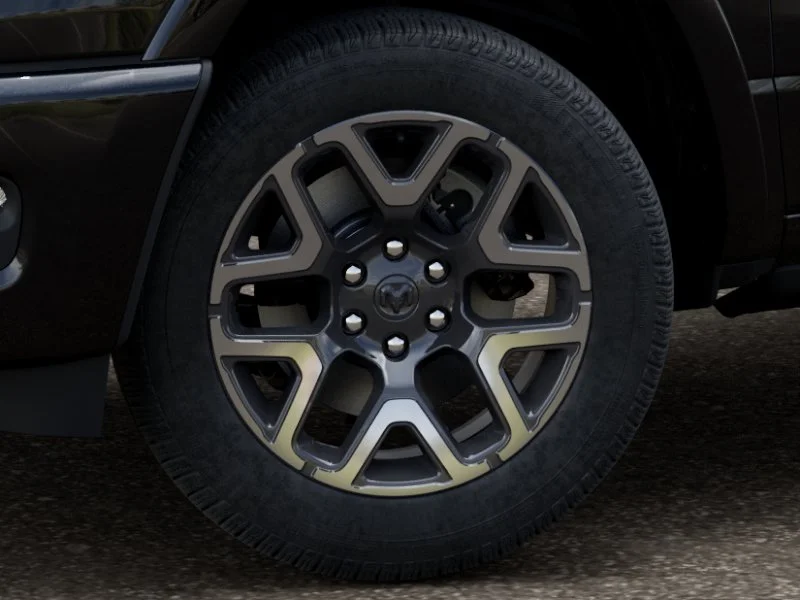 New 2026 Diamond Black Crystal Pearl-Coat Exterior Paint RAM Laramie image 34