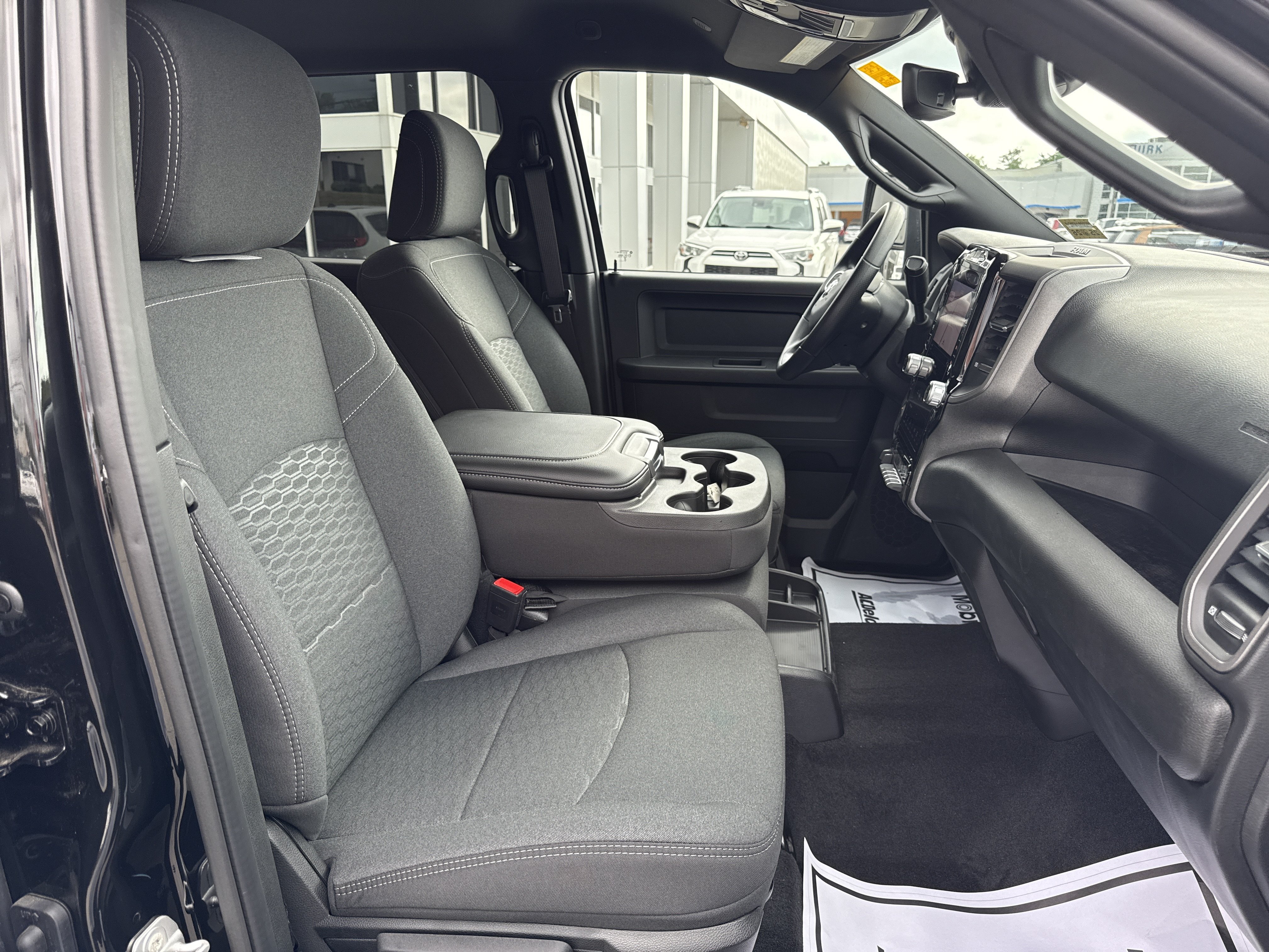 2026 RAM 2500 Tradesman - Photo 17