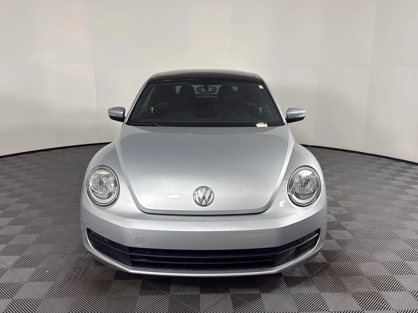 Used 2012 Reflex Silver Metallic Volkswagen 2.5L w/Sun image 8