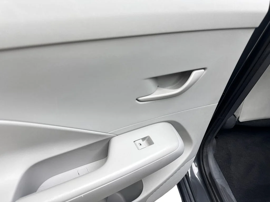 Used 2024 Gray Hyundai SEL image 38