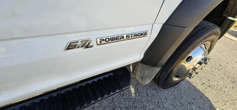 Used 2020 White Ford XL Cab & Chassis 2D image 19