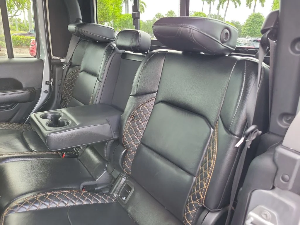 Used 2021 Silver Jeep Overland image 13