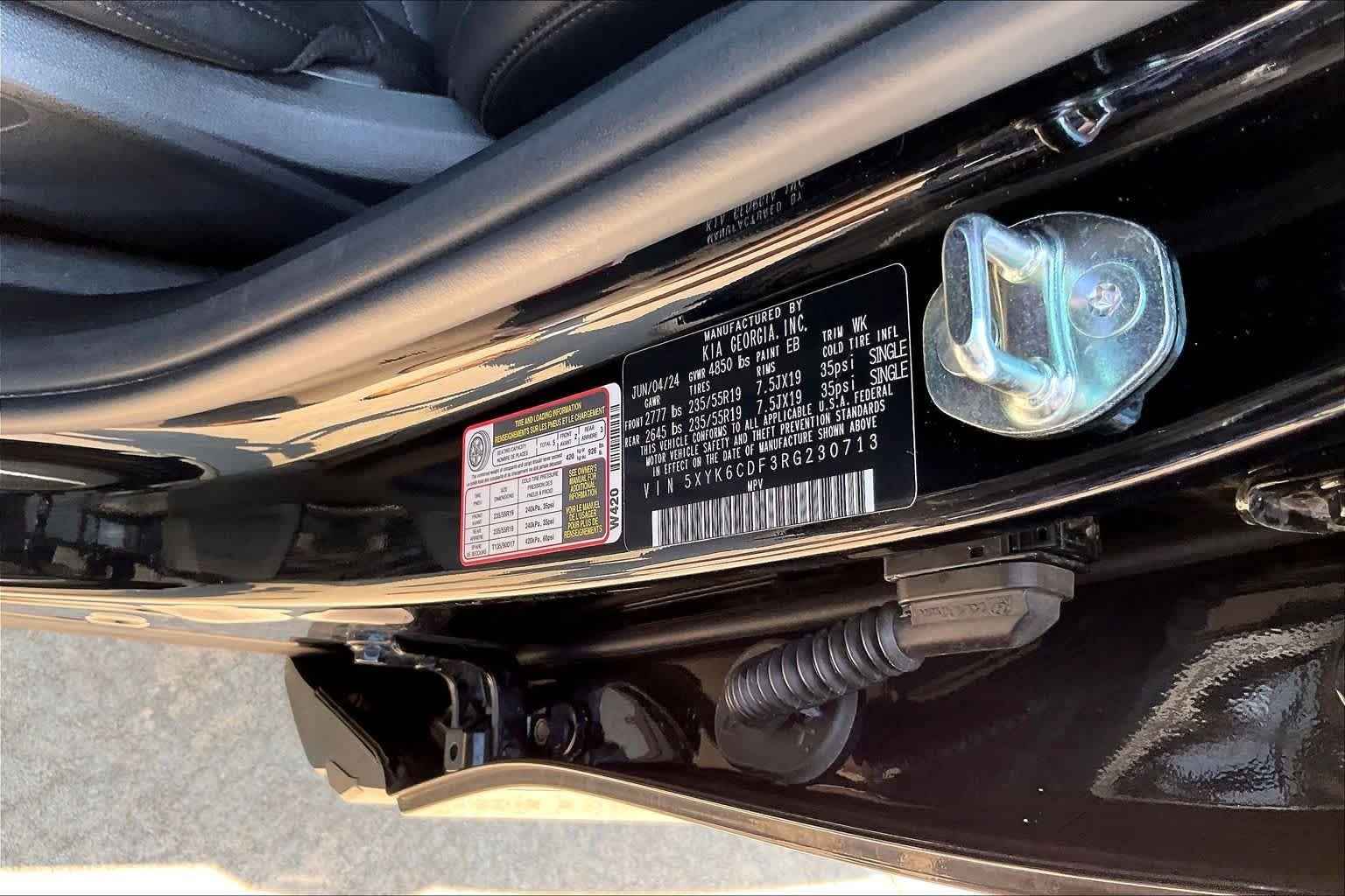 Used 2024 Ebony Black Kia X-Line image 34
