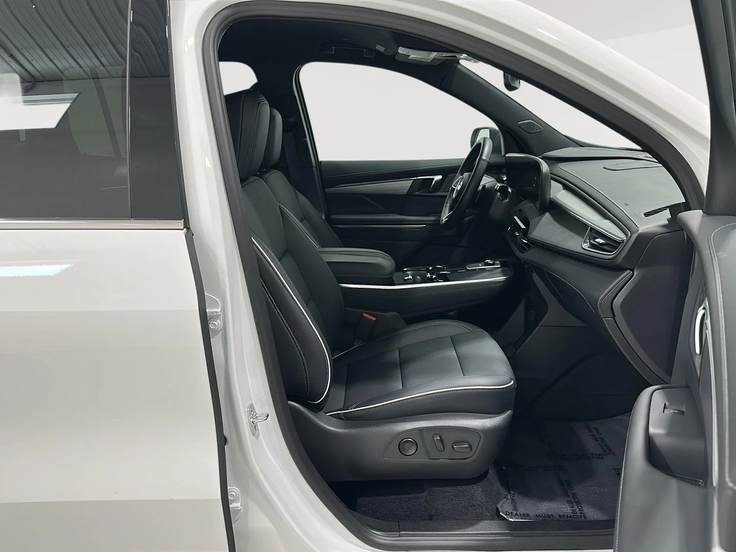 Used 2026 Summit White Buick Preferred image 26