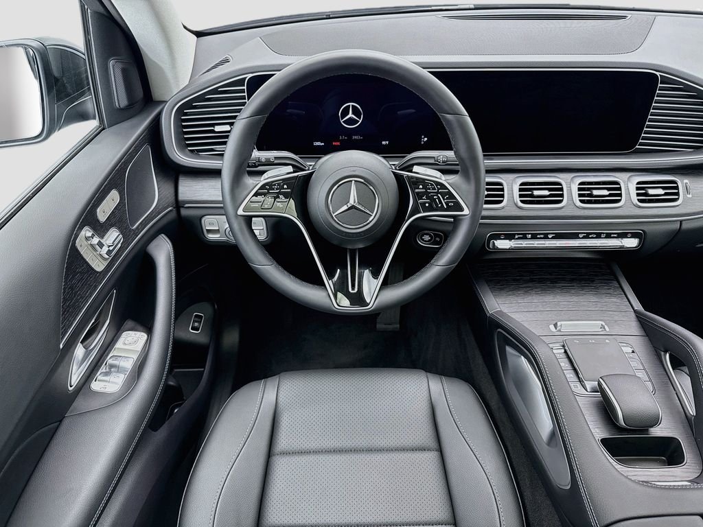 Certified Used 2026 Black Mercedes-Benz GLE 350 image 10
