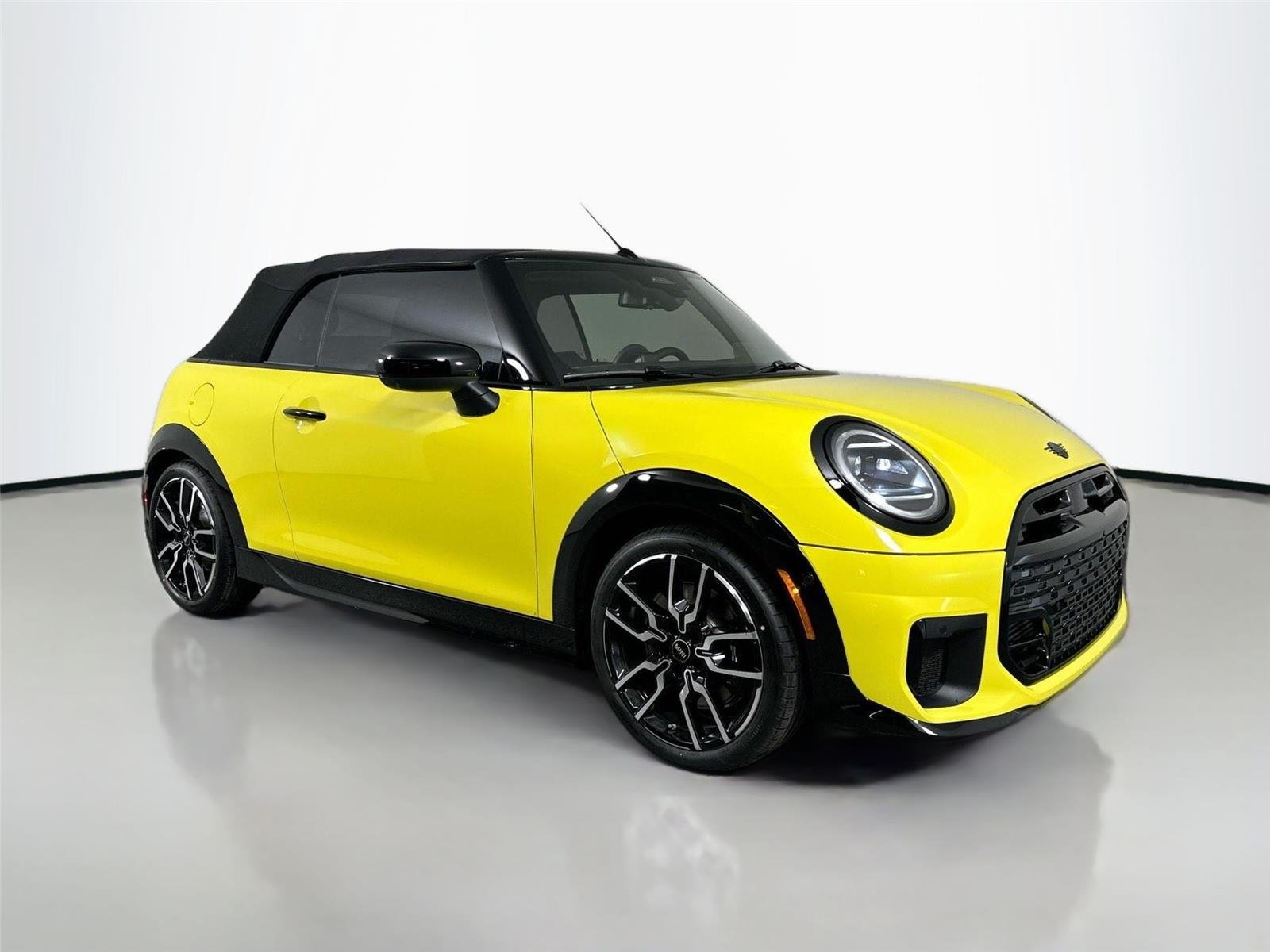 Used 2026 Sunny Side Yellow MINI Cooper S image 3