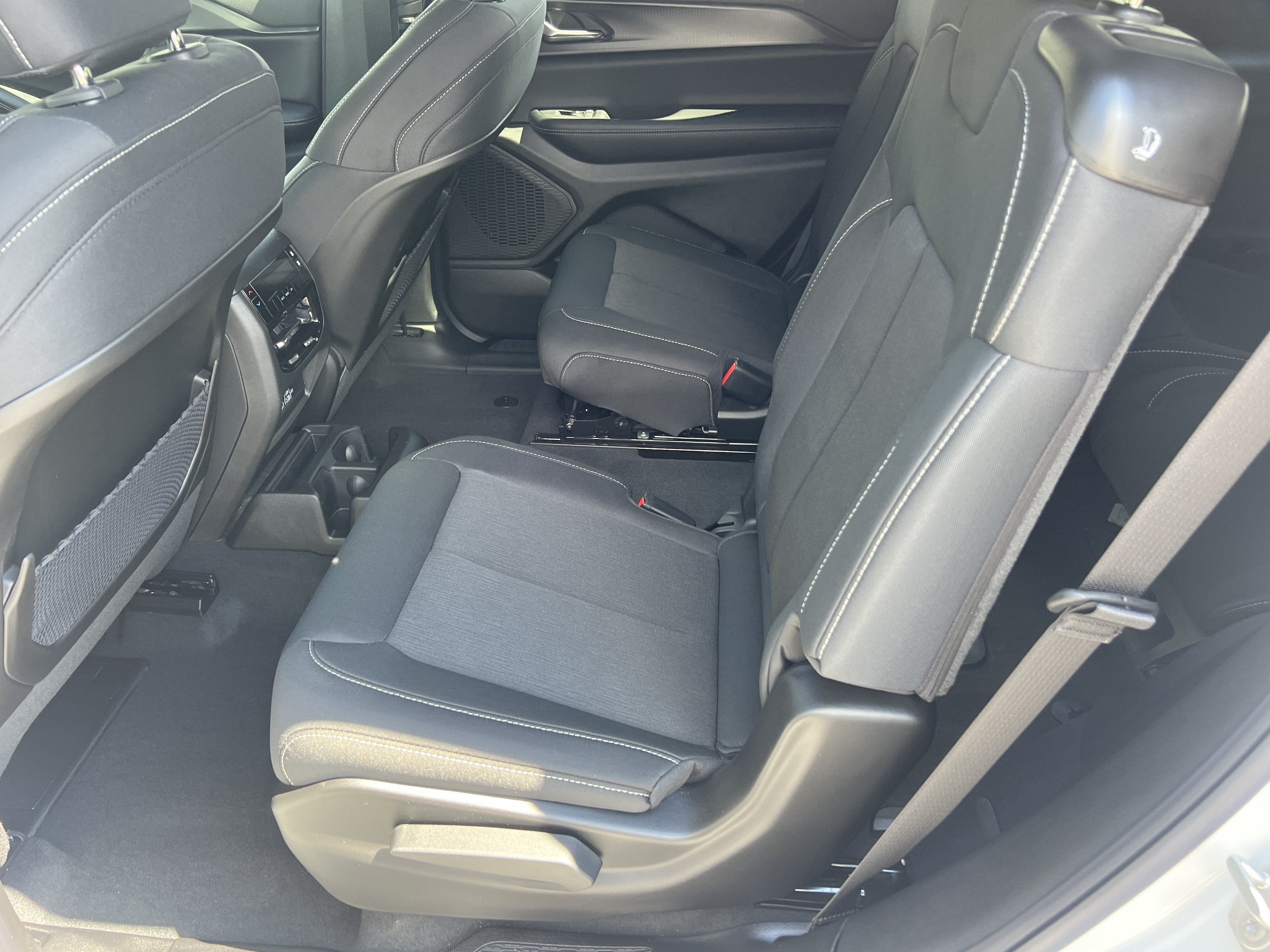 New 2026 Bright White Clearcoat Jeep Laredo image 17