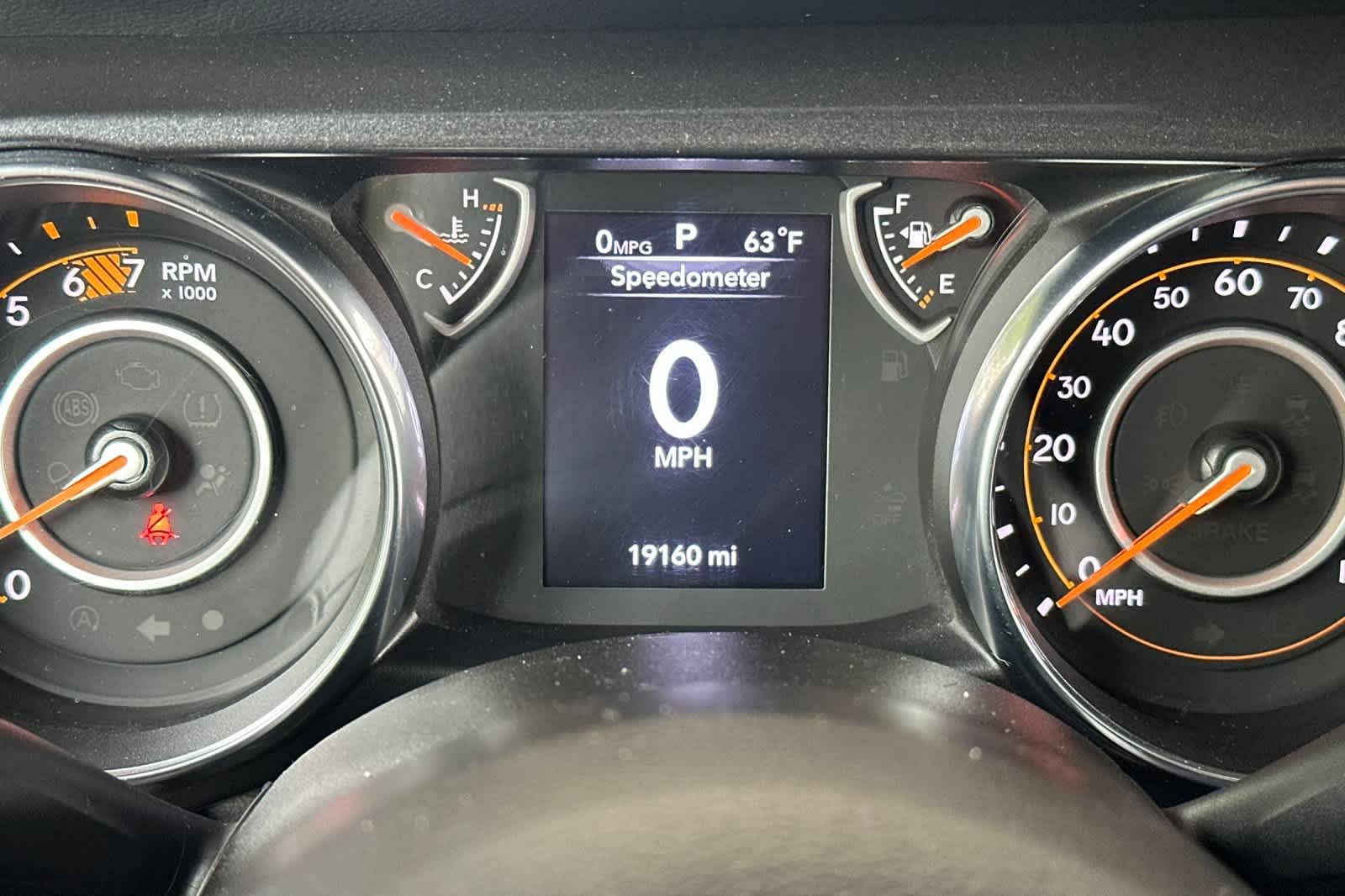 Used 2022 Snazzberry Pearlcoat Jeep Unlimited Sport Altitude image 29