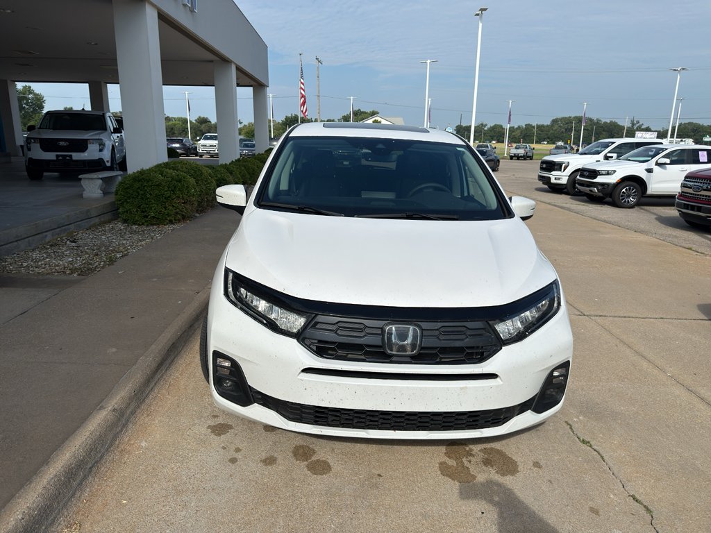 Used 2025  Honda EX-L image 3