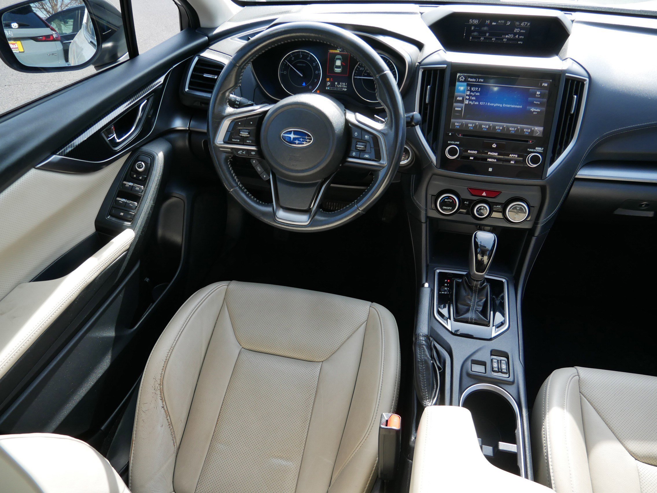 Used 2018 Crystal White Pearl Subaru Limited image 9