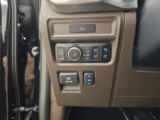 New 2026 Agate Black Metallic Ford King Ranch® image 43