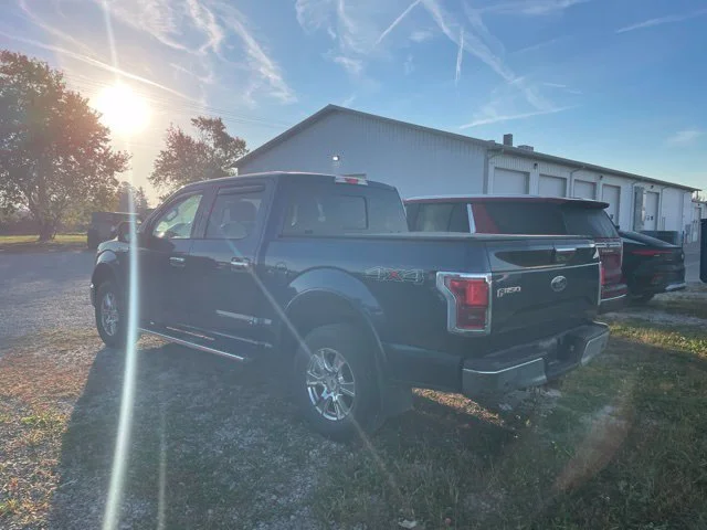 Used 2016 Blue Ford Lariat image 7