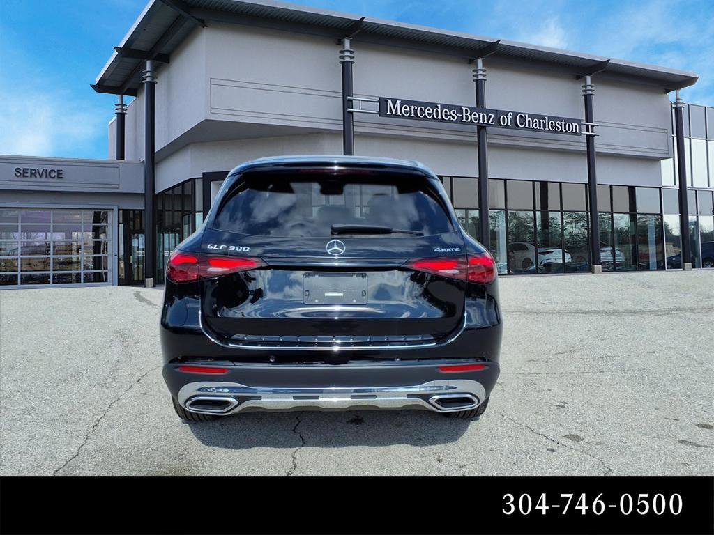 New 2026 Black Mercedes-Benz GLC 300 image 4