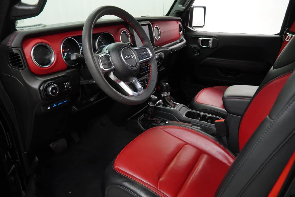 Used 2023 Black Jeep Rubicon 20th Anniversary Edition 4xe image 22