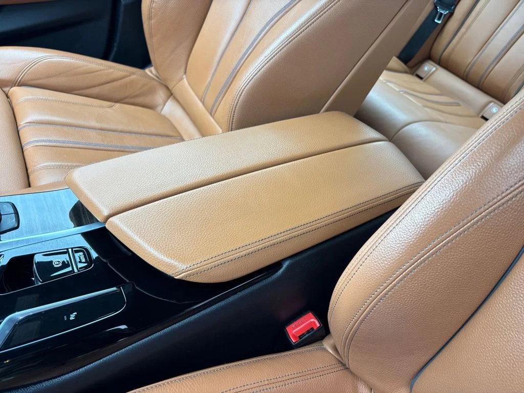 Used 2023 Red BMW 530i image 11