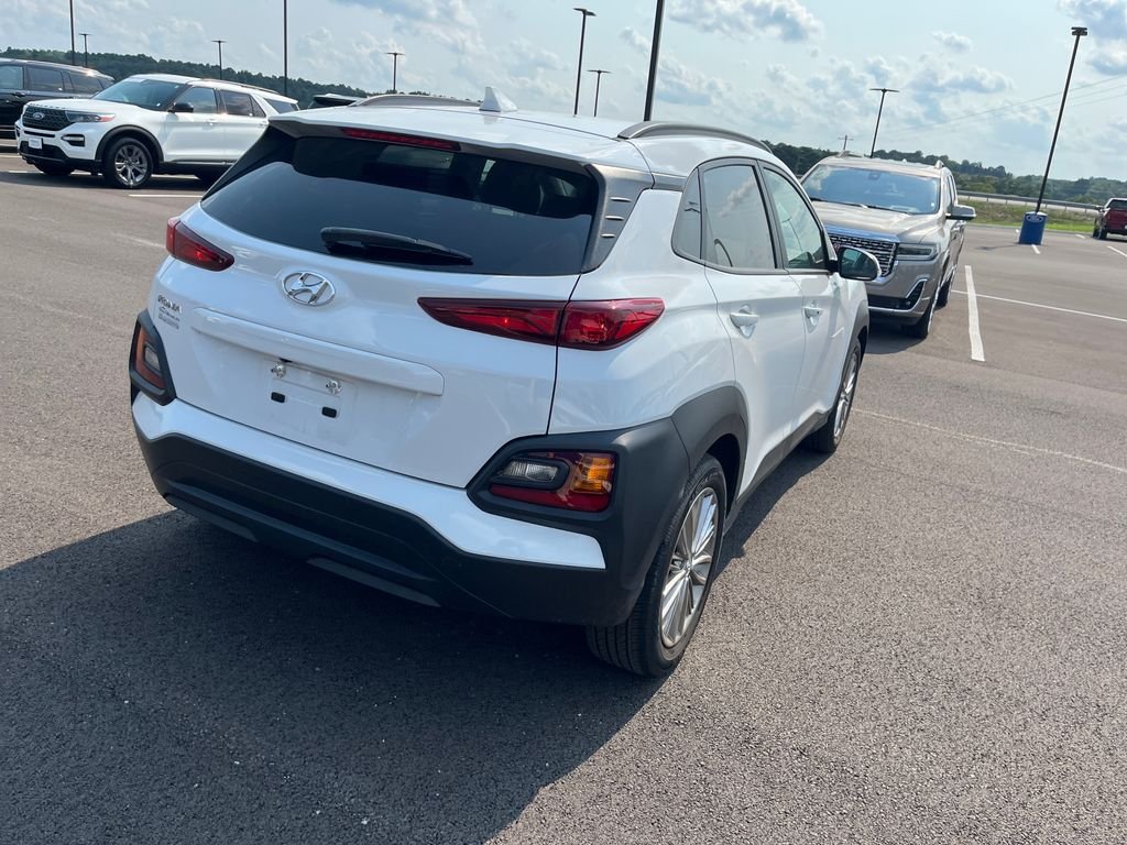 Used 2021 White Hyundai SEL Plus image 5