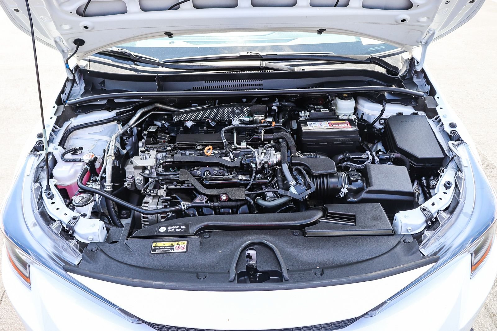 Certified Used 2024 Ice Toyota LE image 32