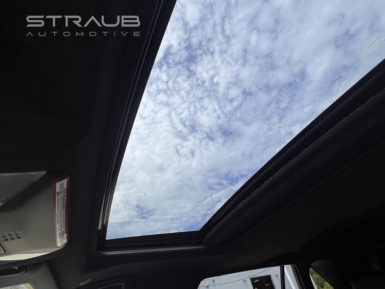 Used 2017 Blizzard Pearl Toyota Limited image 30