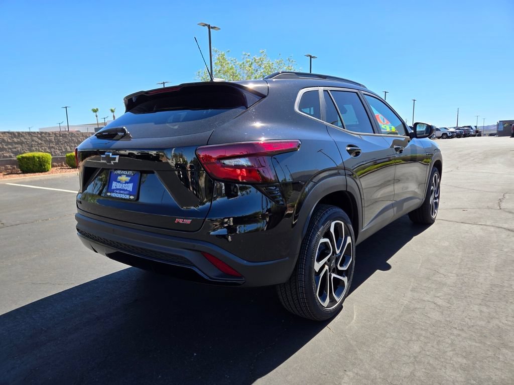 2026 Chevrolet Trax RS - Photo 4