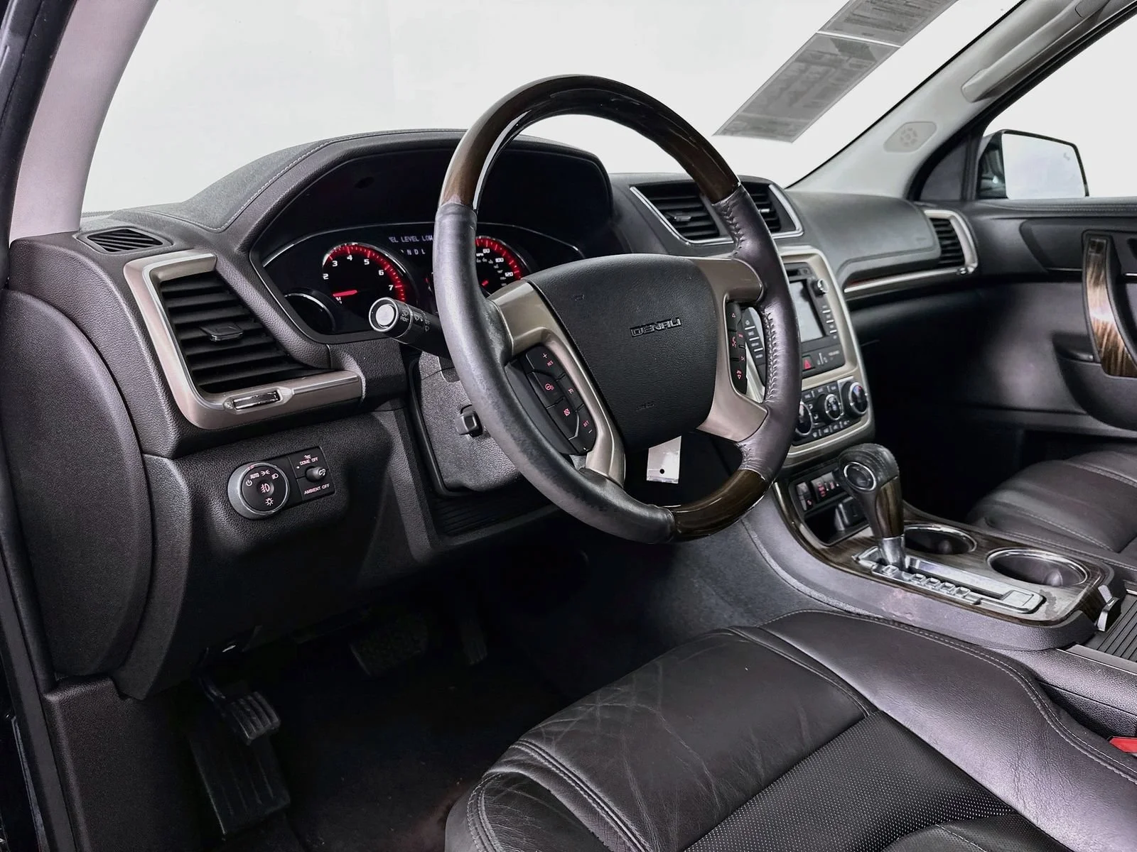 Used 2015 CARBON BLACK METALLIC GMC Denali image 10