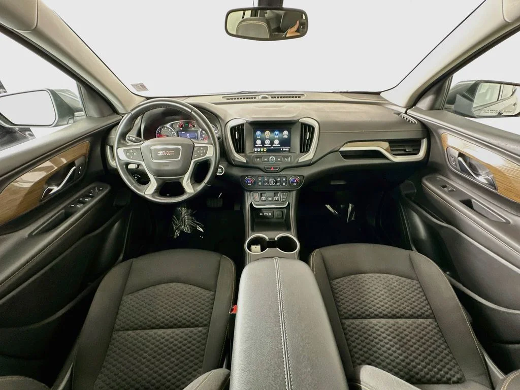 Used 2019 Steel Metallic GMC SLE image 24