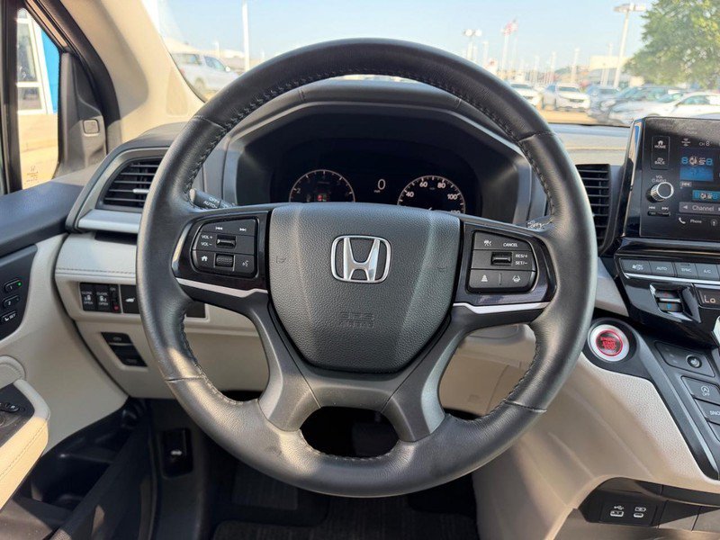 Certified Used 2025 Smoke Blue Pearl Honda EX-L image 40