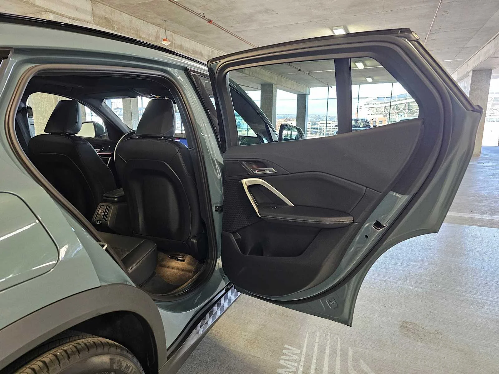 Certified Used 2026 Cape York Green Metallic BMW xDrive28i image 26