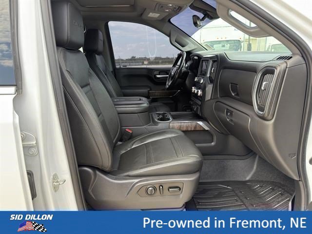 Used 2021 White Frost Tricoat GMC Denali image 19
